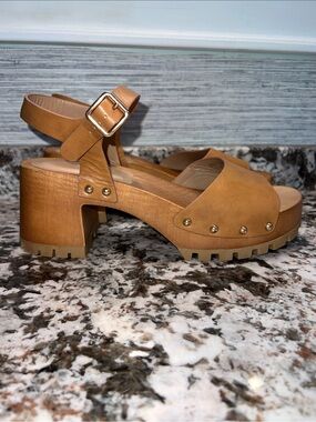 Call It Spring Tan Chunky Platform Sandal with Gold Studs